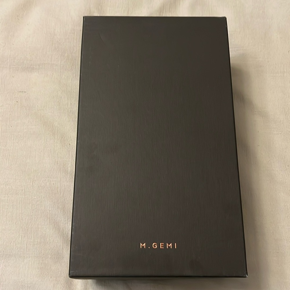 M.GEMI Black dress loafers; size 42 / size 9 US